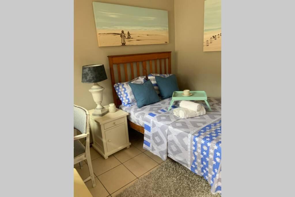 Cozy Guest Suite With Private Access Roodepoort Bagian luar foto
